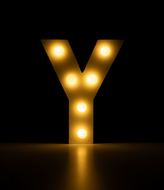 Licht Letter Y