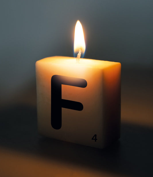 Letterkaarsje F