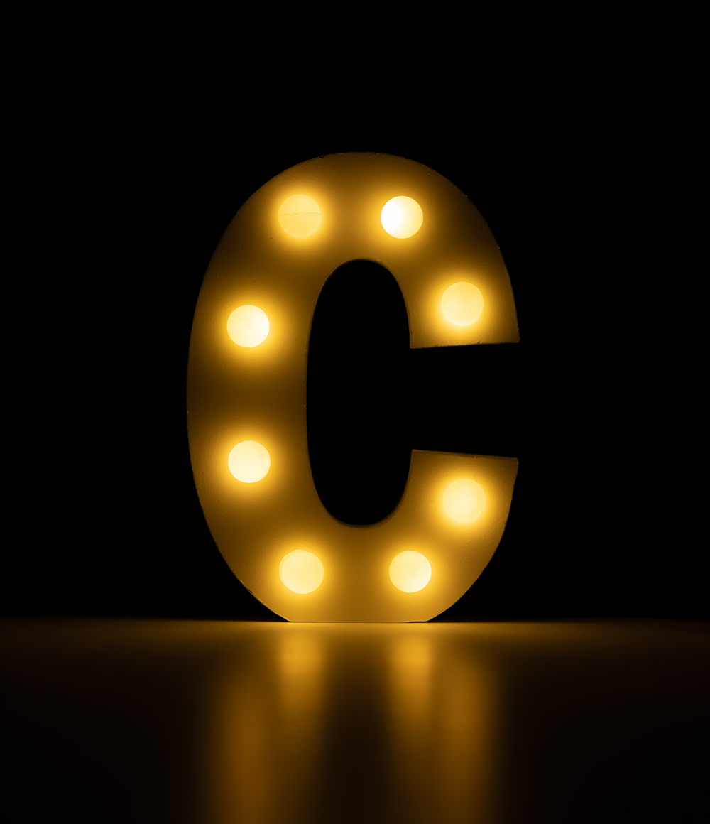 Licht Letter C