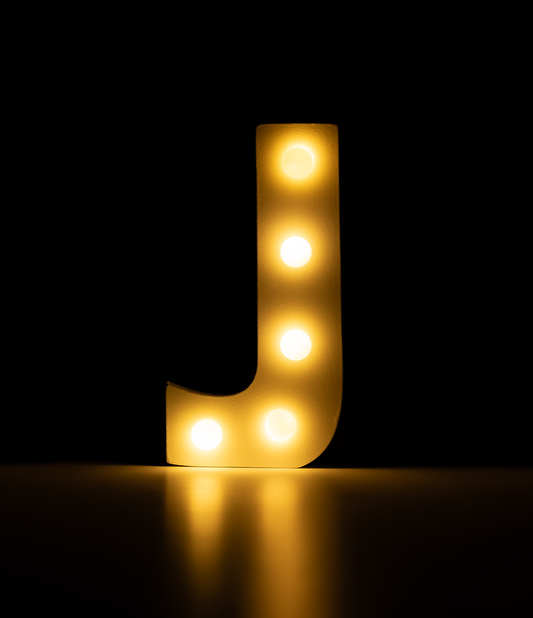 Licht Letter J