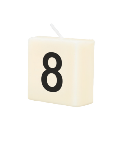 Cijferkaarsje 8